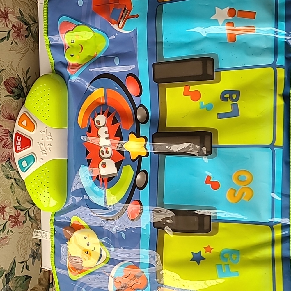 Step to play junior piano mat